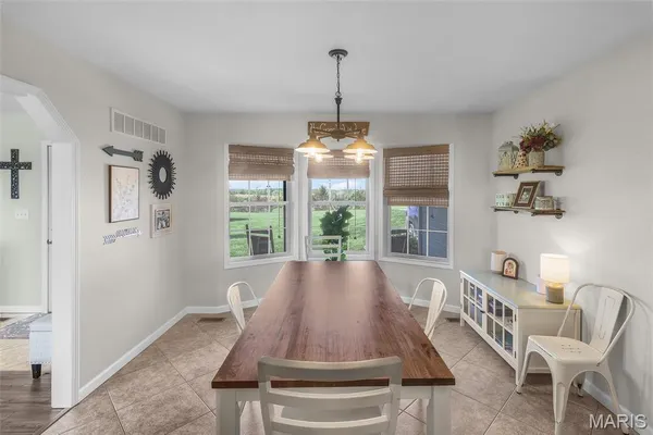 $499,900 | 390 County Road 429, Oak Ridge, MO 63769