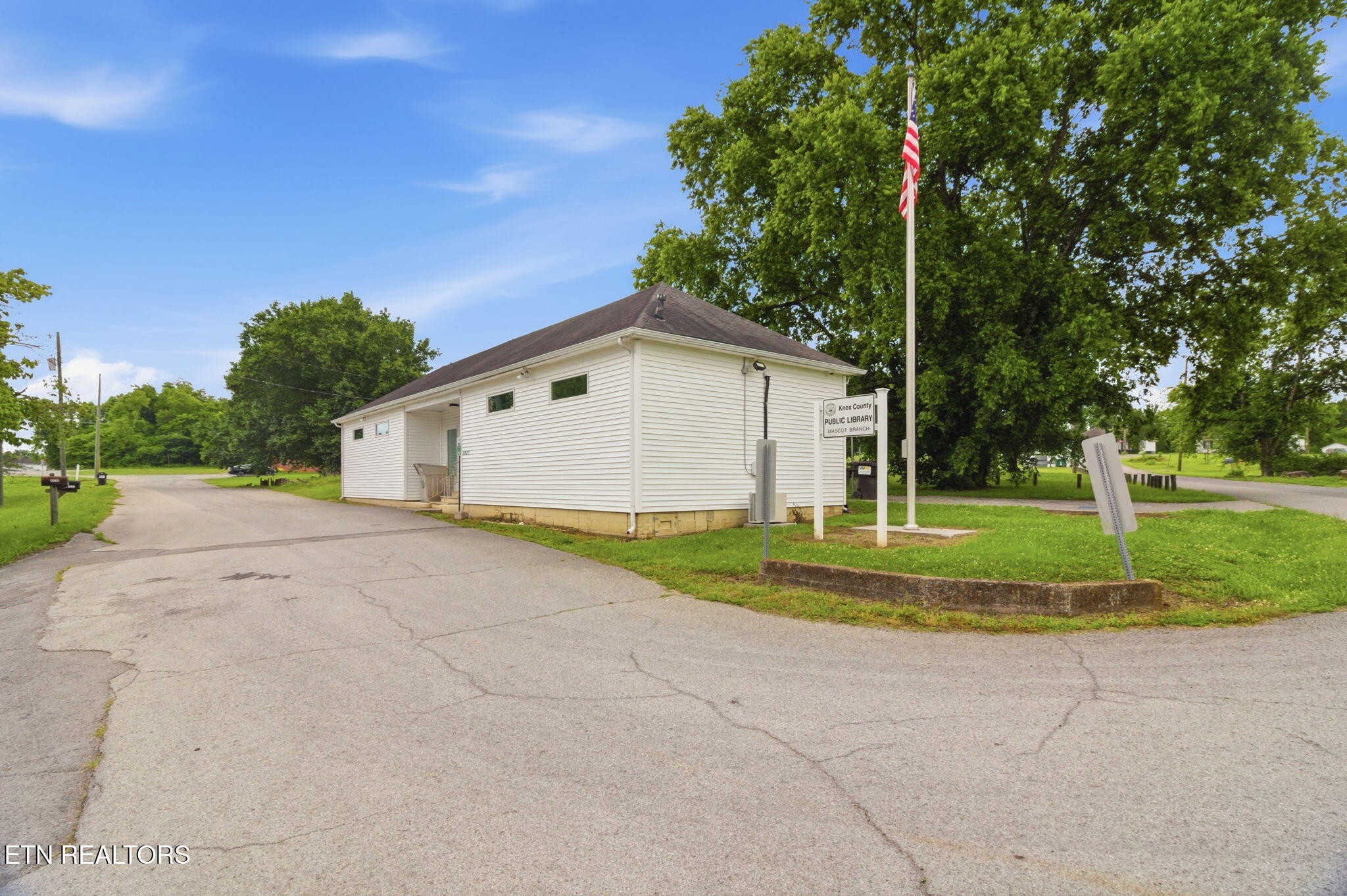 9320 Mascot Road Mascot, TN 37806 - Photo 39 of 52