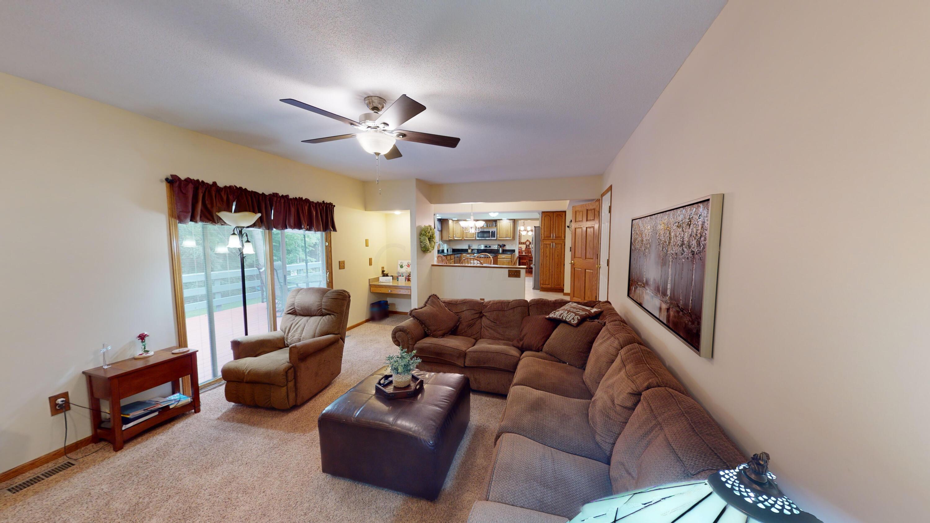 136 Kimberwick Road Mansfield, OH 44904 - Photo 5 of 27 136-Kimberwick-Rd-09072022_115022