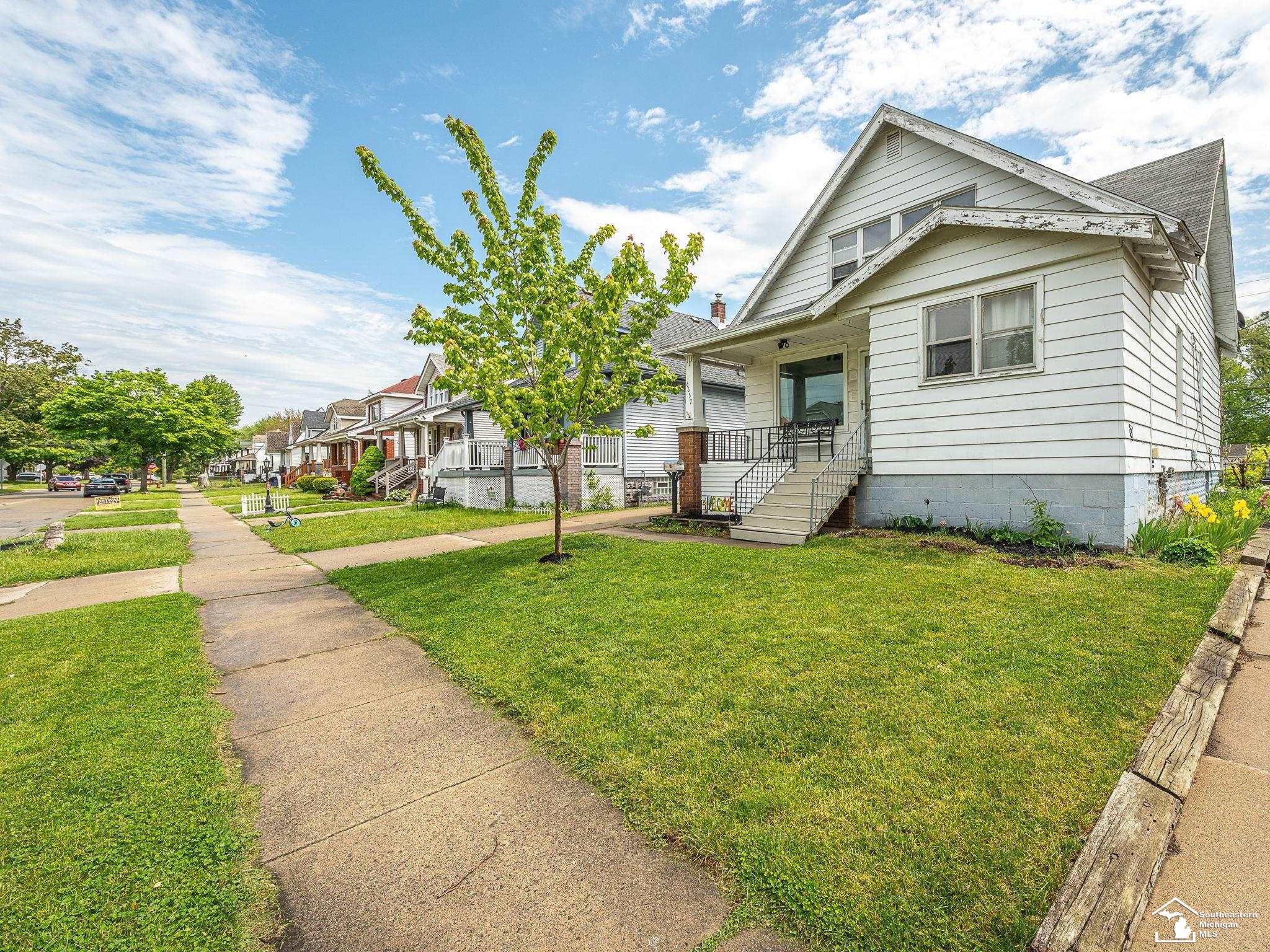 6657 West Point Street Taylor, MI 48180 - Photo 1 of 32