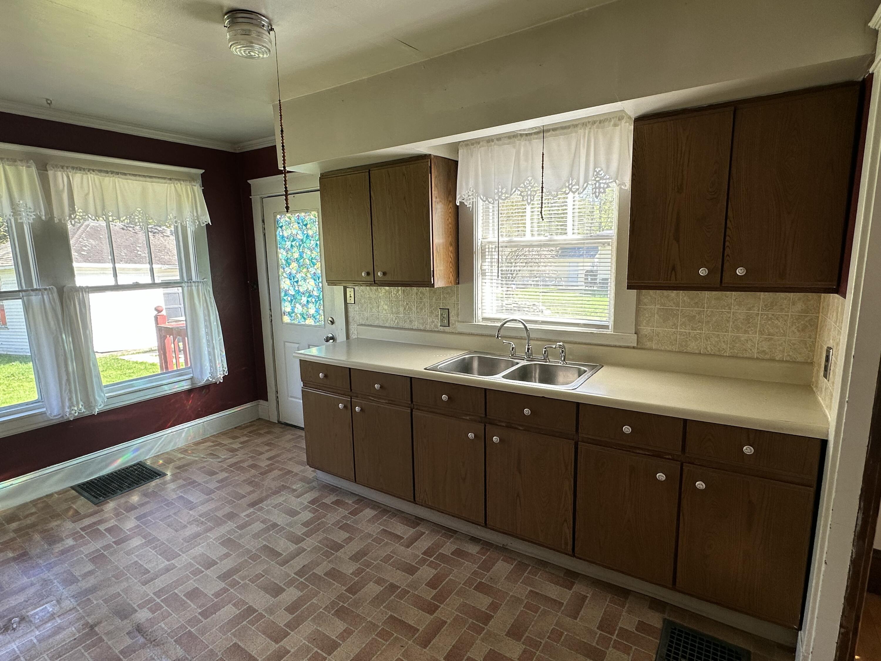 619 Riverside Drive Augusta, ME 04330 - Photo 17 of 47 IMG_1869