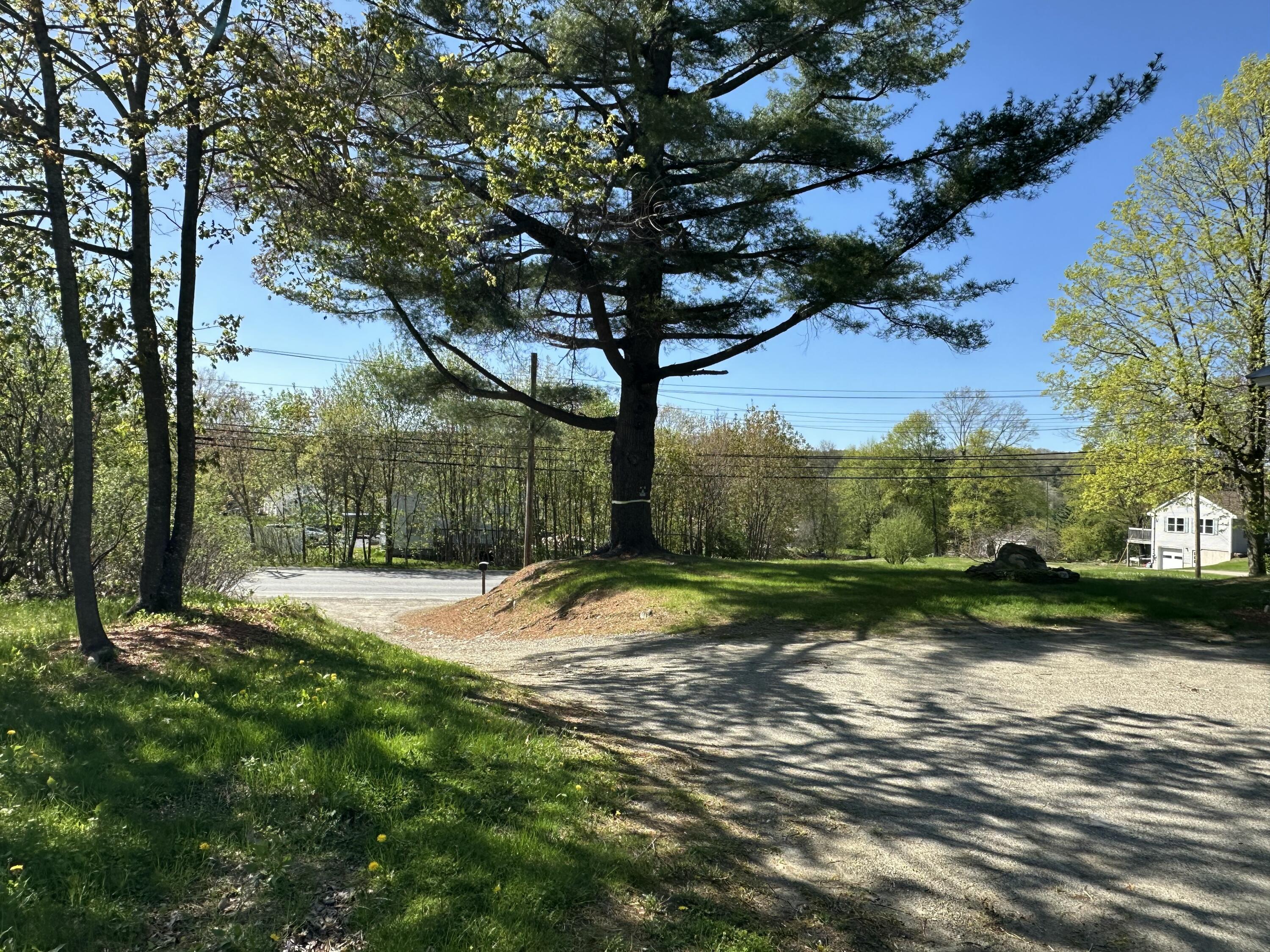 619 Riverside Drive Augusta, ME 04330 - Photo 9 of 47 IMG_1897