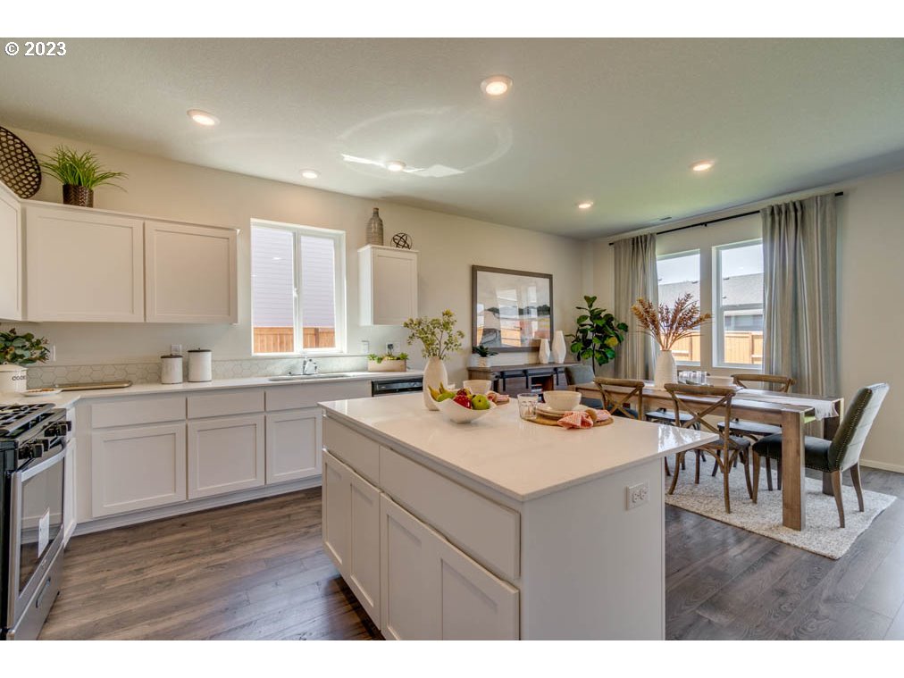 3206 Southeast 33rd Street Gresham, OR 97080 - Photo 13 of 27