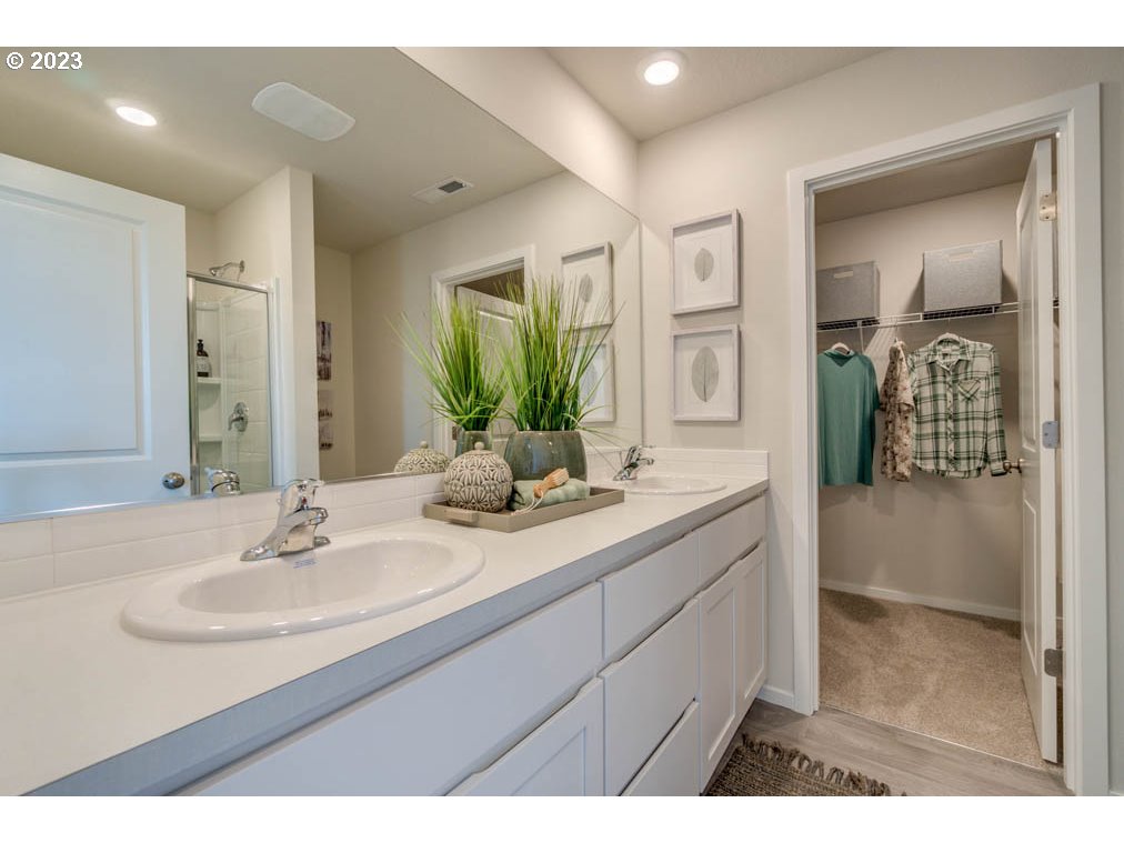 3206 Southeast 33rd Street Gresham, OR 97080 - Photo 19 of 27