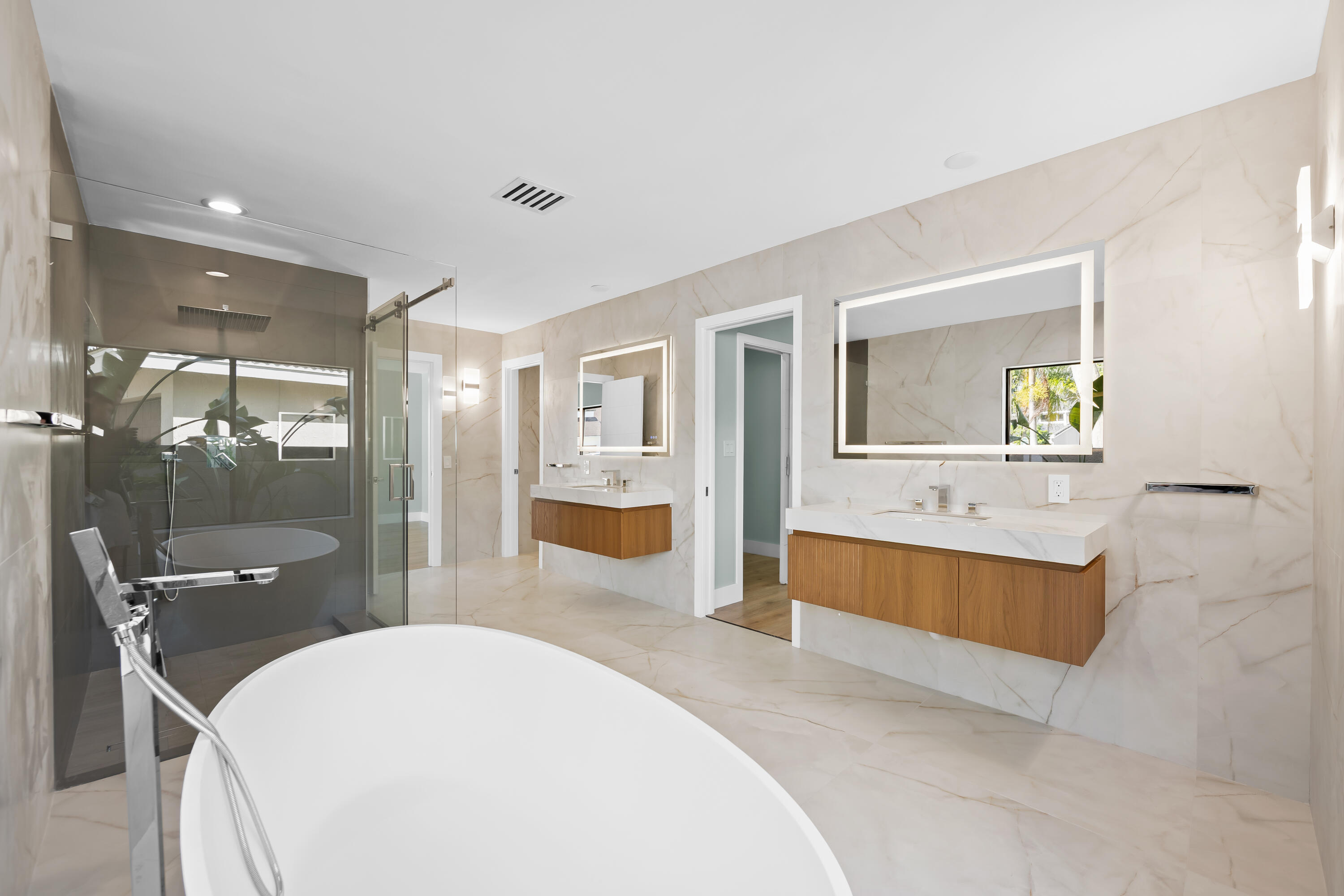 10141 Southwest 3rd Street Plantation, FL 33324 - Photo 12 of 73 DSC_3214