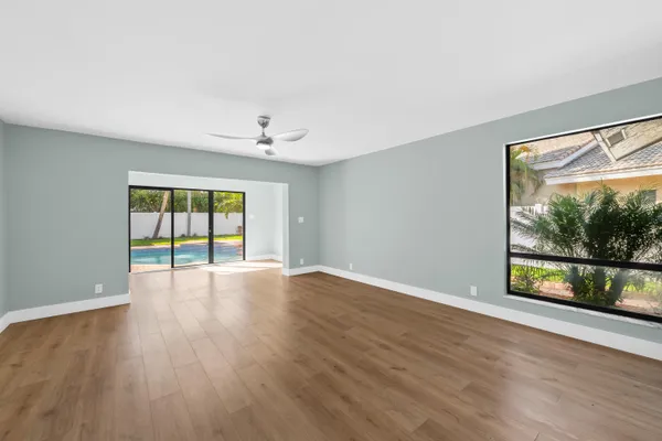 $1,295,000 | 10141 Southwest 3rd Street, Plantation, FL 33324