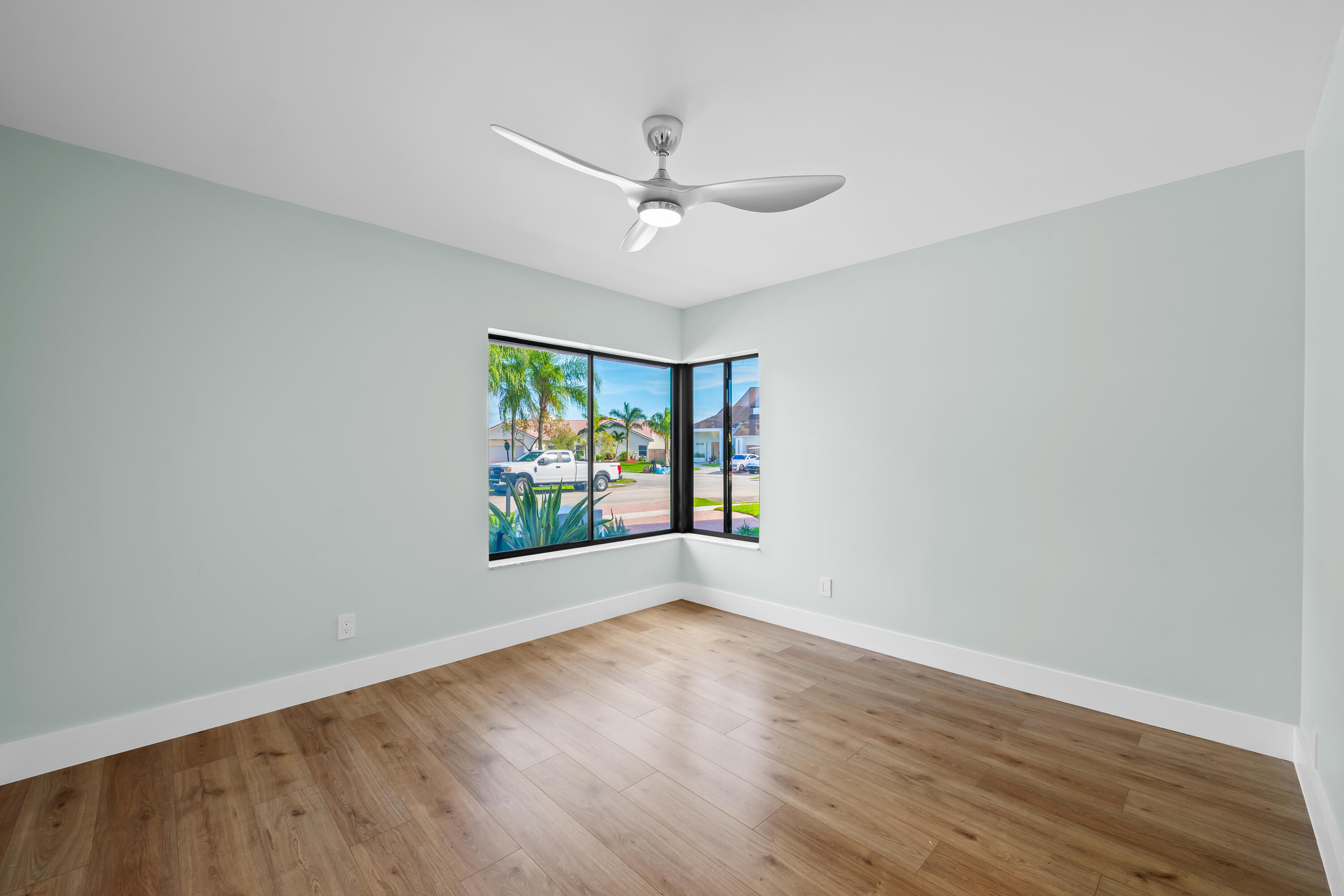 10141 Southwest 3rd Street Plantation, FL 33324 - Photo 39 of 73 DSC_3232