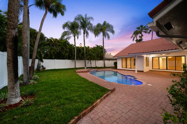 $1,295,000 | 10141 Southwest 3rd Street, Plantation, FL 33324