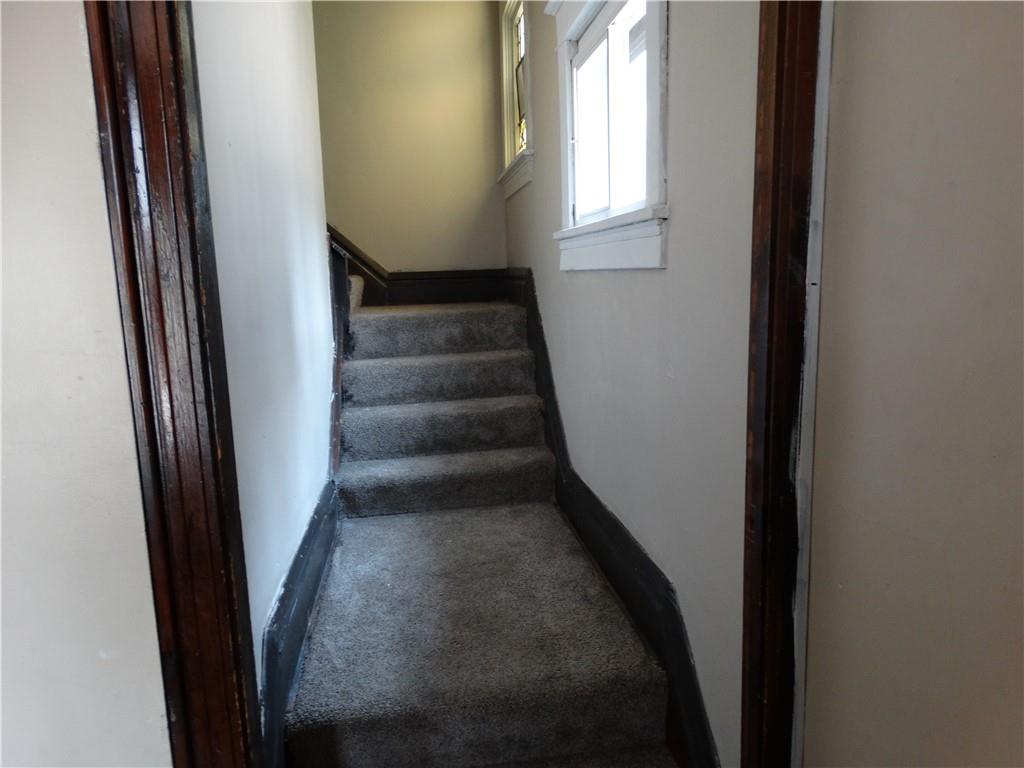 511 Chestnut Street Carnegie, PA 15106 - Photo 11 of 24