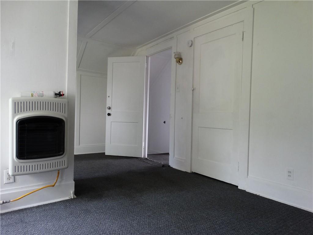 511 Chestnut Street Carnegie, PA 15106 - Photo 21 of 24 a view of a livingroom with an empty space