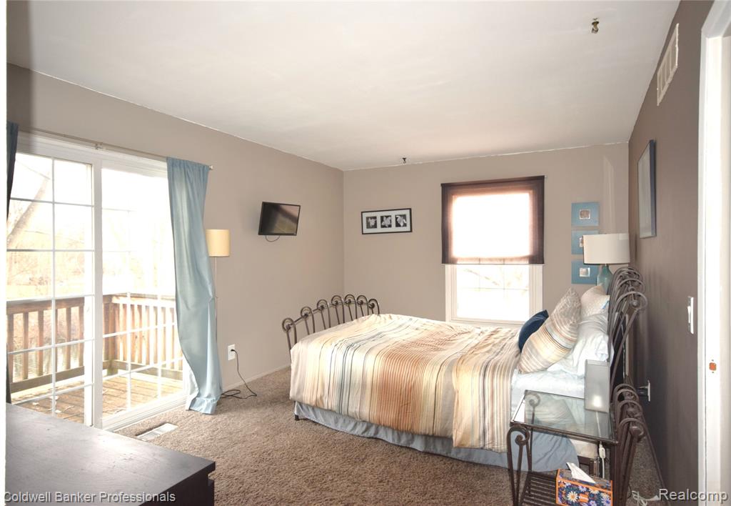 1141 Pine Ridge Court Rochester Hills, MI 48306 - Photo 14 of 31