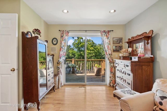 449 Roslyn Road East Dundee, IL 60118 - Photo 21 of 48