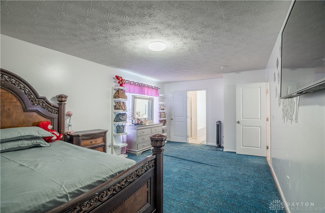 512 Reading Road Dayton, OH 45404 - Photo 22 of 42