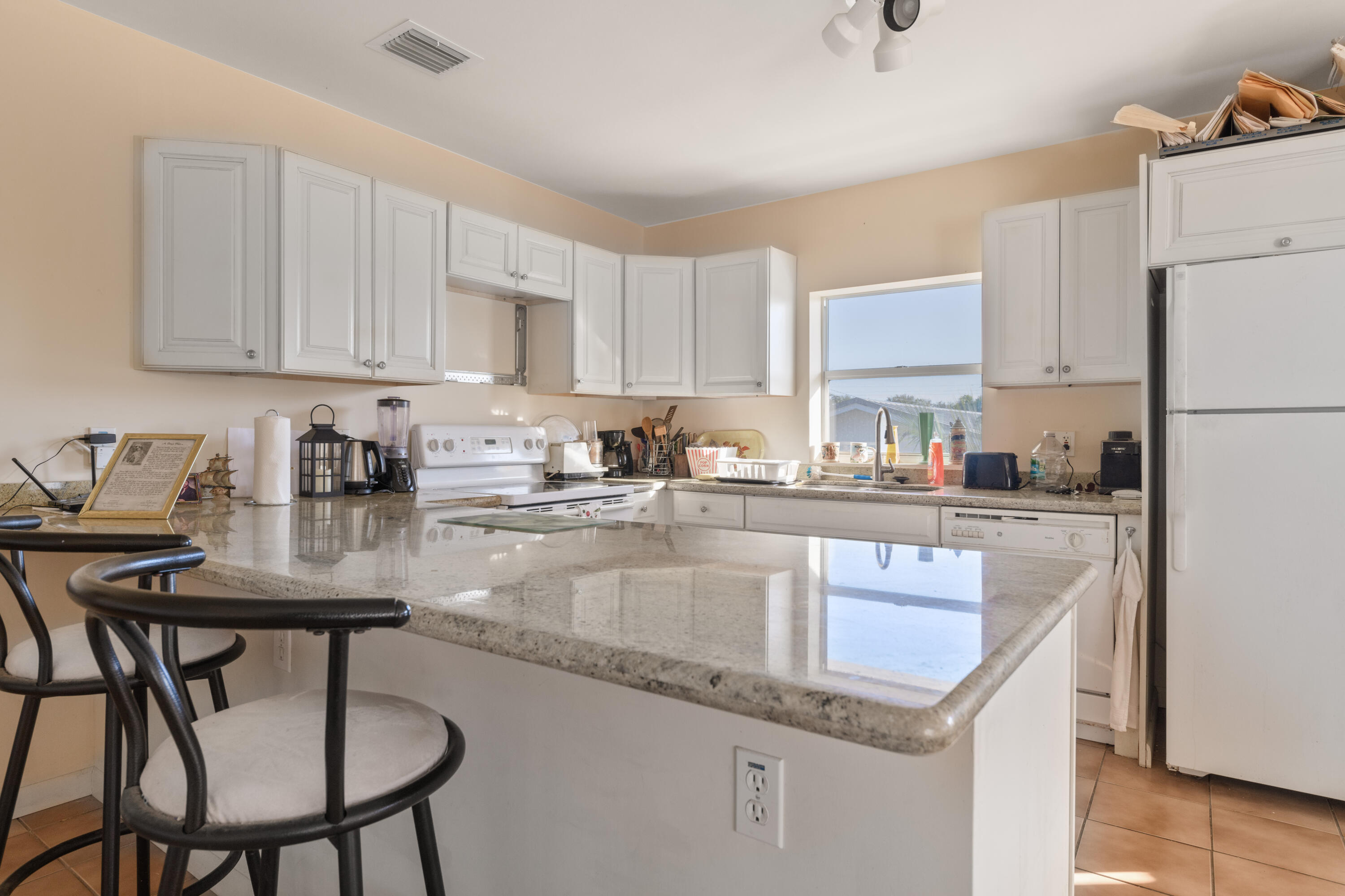 5 Jade Drive Key West, FL 33040 - Photo 8 of 23 5 Jade Dr-12