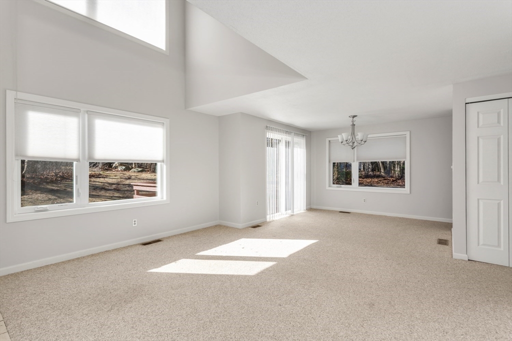 31 Stone Ridge Road, Unit 31 Franklin, MA 02038 - Photo 17 of 41 Gallery Image 17