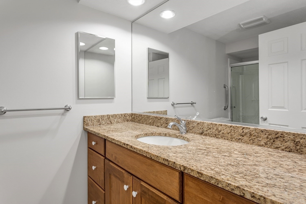 31 Stone Ridge Road, Unit 31 Franklin, MA 02038 - Photo 21 of 41 Gallery Image 21