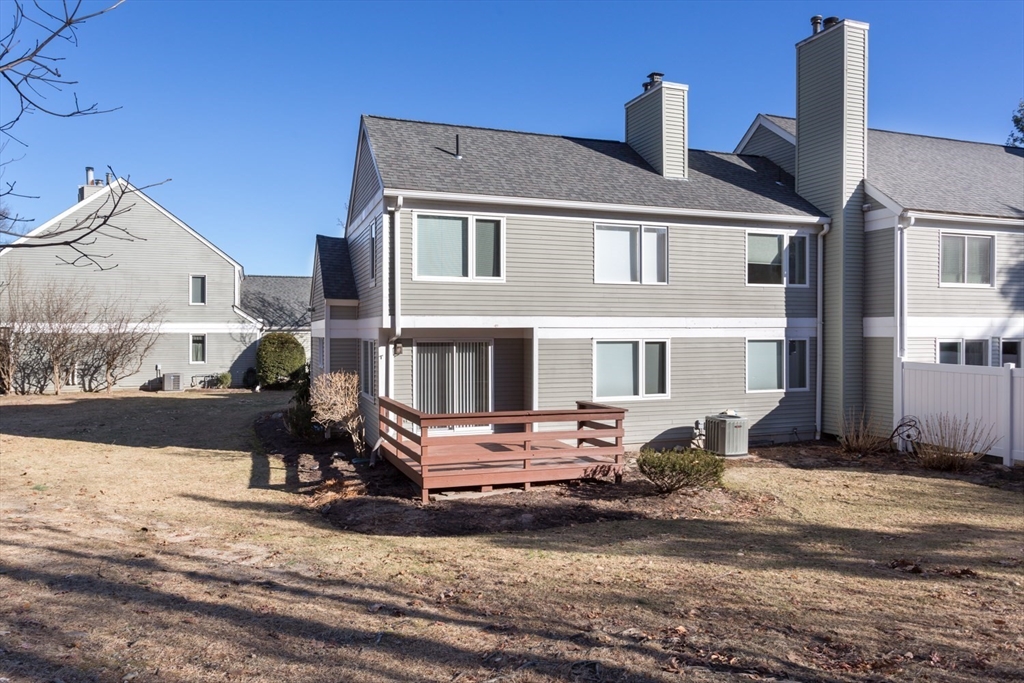 31 Stone Ridge Road, Unit 31 Franklin, MA 02038 - Photo 3 of 41 Gallery Image 3