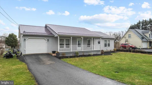 $340,000 | 509 Upshur Drive, Inwood, WV 25428