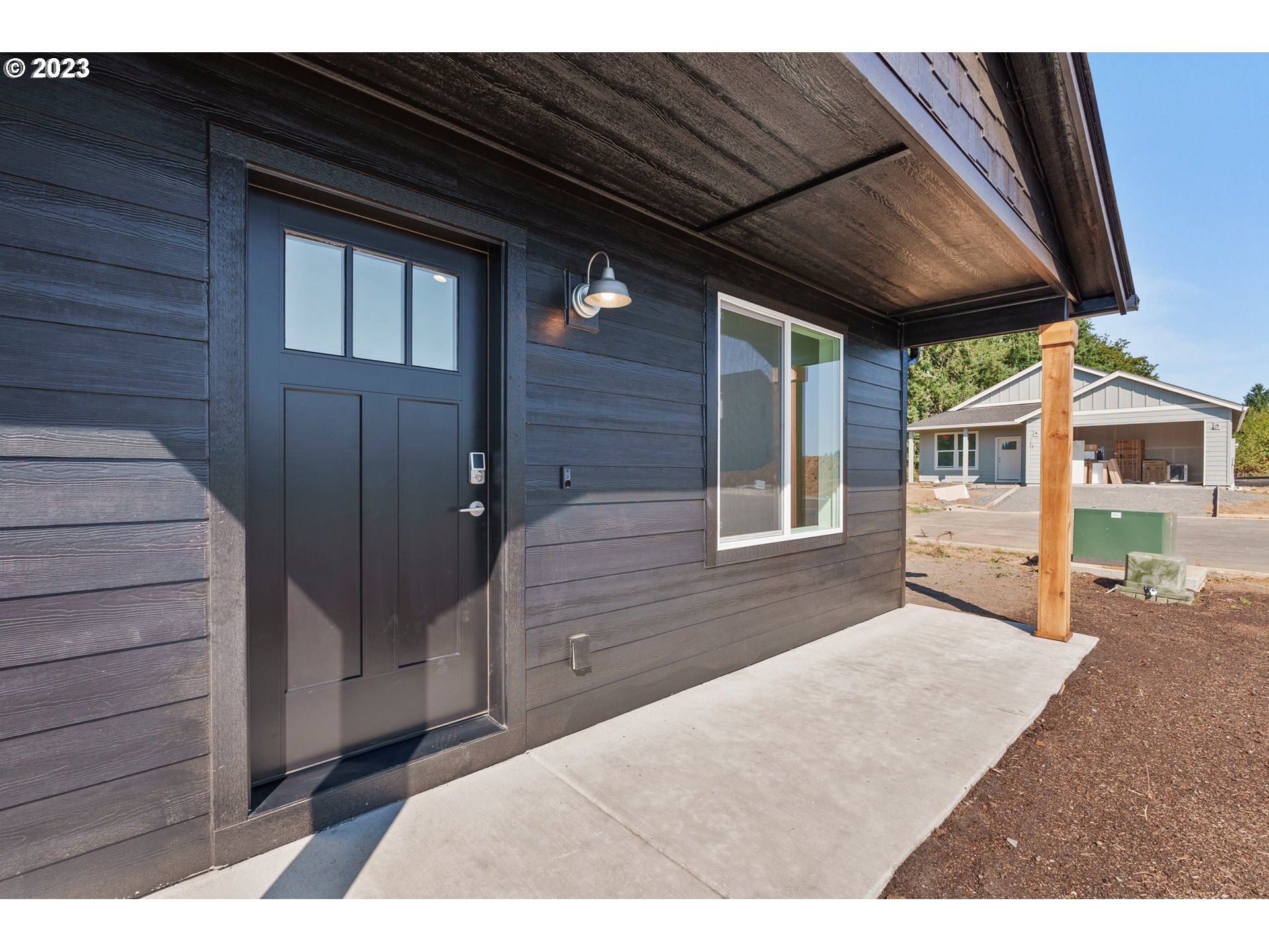 1019 Peach Road Winlock, WA 98596 - Photo 5 of 22 a backyard of a house with seating space