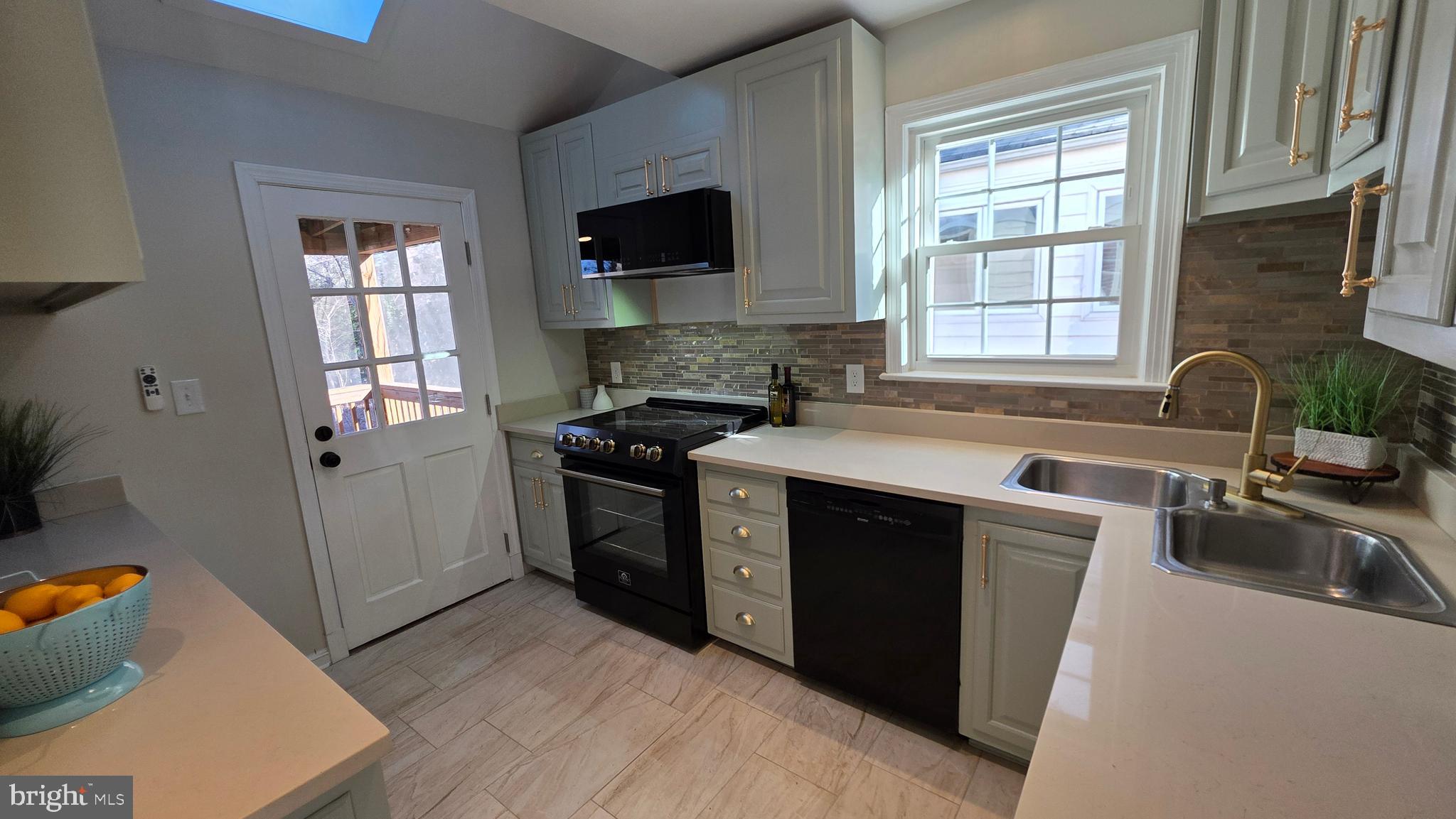 9121 Sudbury Road Silver Spring, MD 20901 - Photo 30 of 85