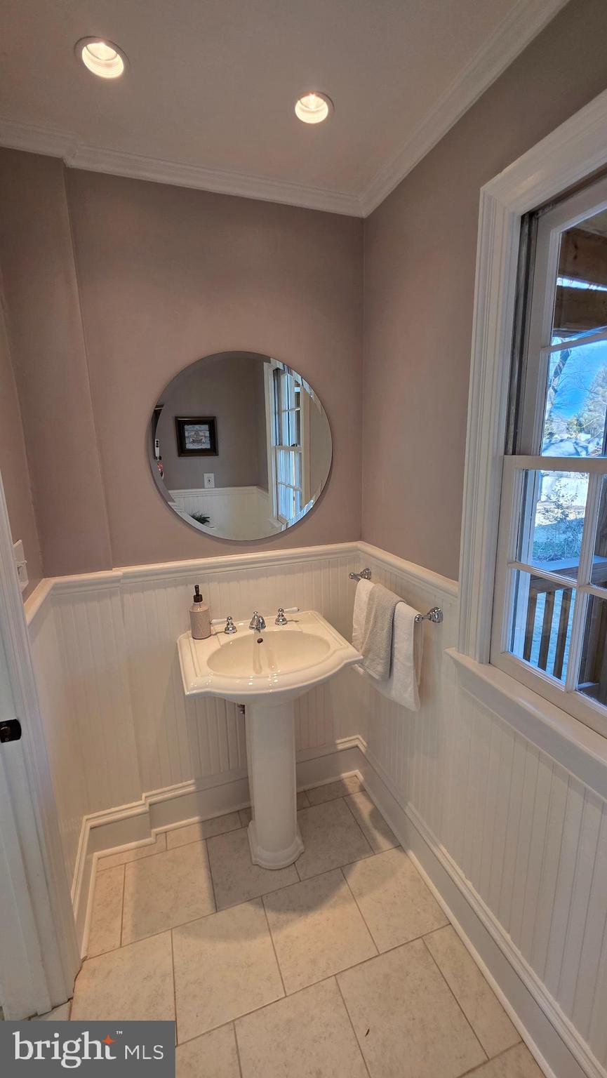9121 Sudbury Road Silver Spring, MD 20901 - Photo 40 of 85