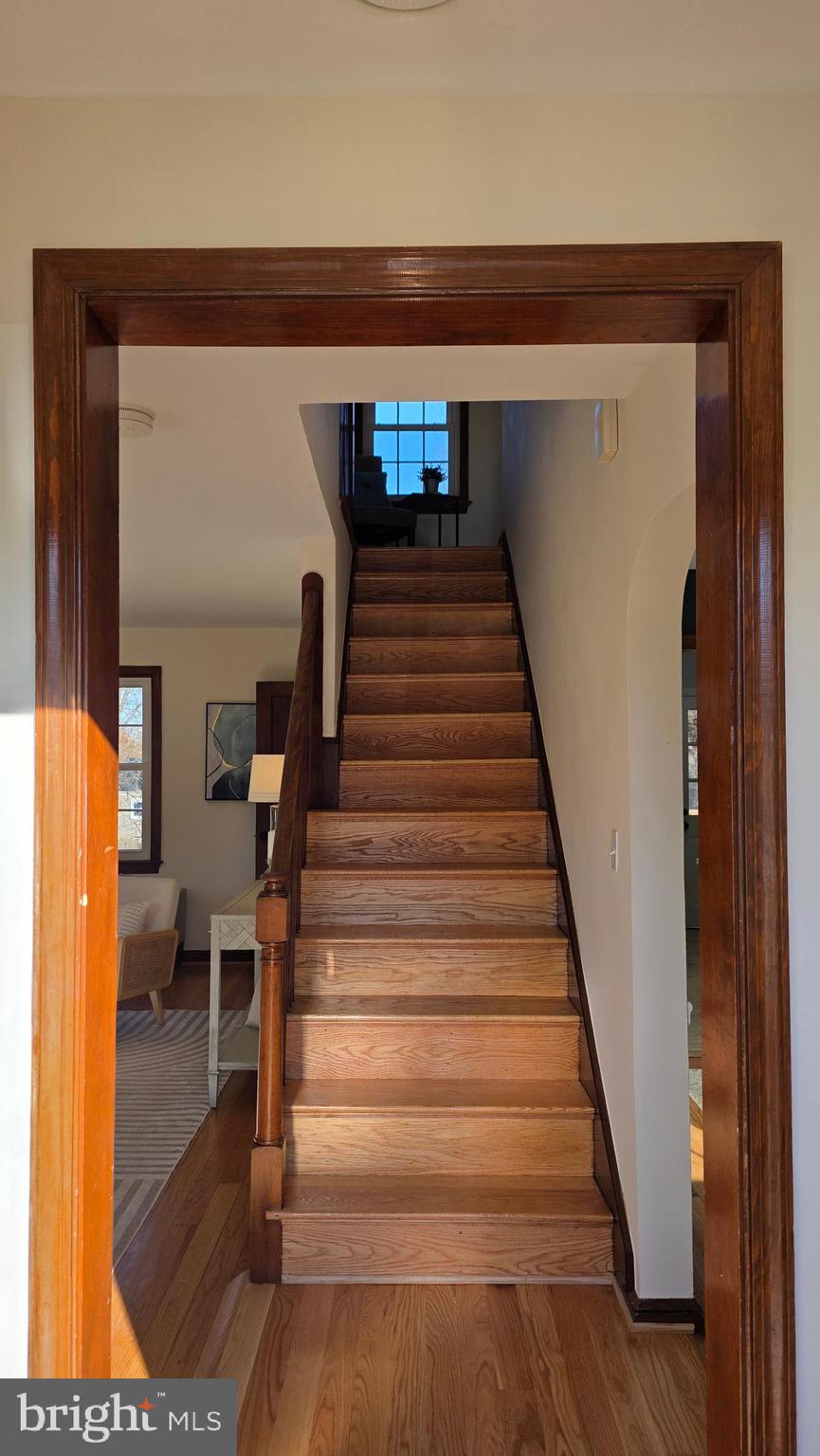 9121 Sudbury Road Silver Spring, MD 20901 - Photo 6 of 85
