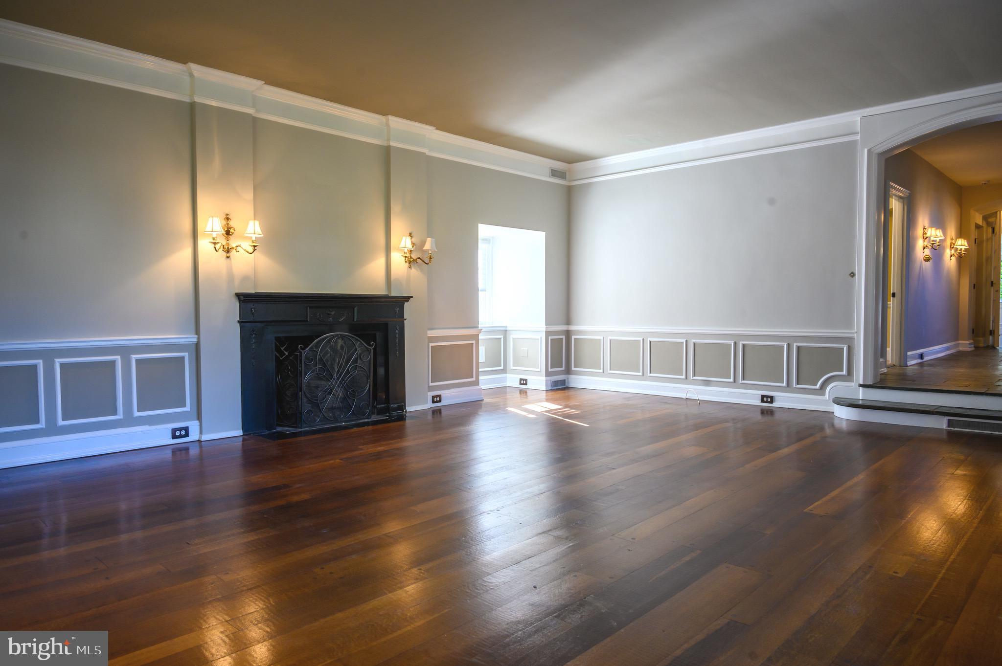 1230 Lenox Road Jenkintown, PA 19046 - Photo 15 of 65 Living Room