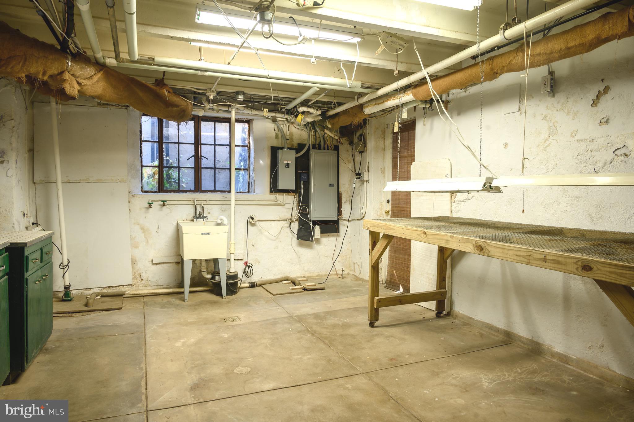 1230 Lenox Road Jenkintown, PA 19046 - Photo 52 of 65 Workspace w/Access to Yard