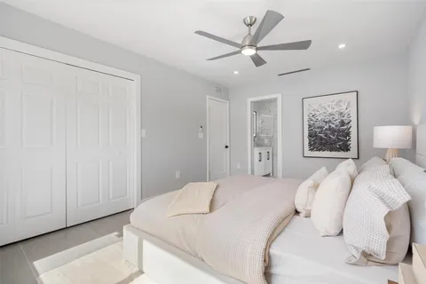 $875,000 | 324 Northeast 28th Street, Wilton Manors, FL 33334