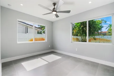 $875,000 | 324 Northeast 28th Street, Wilton Manors, FL 33334