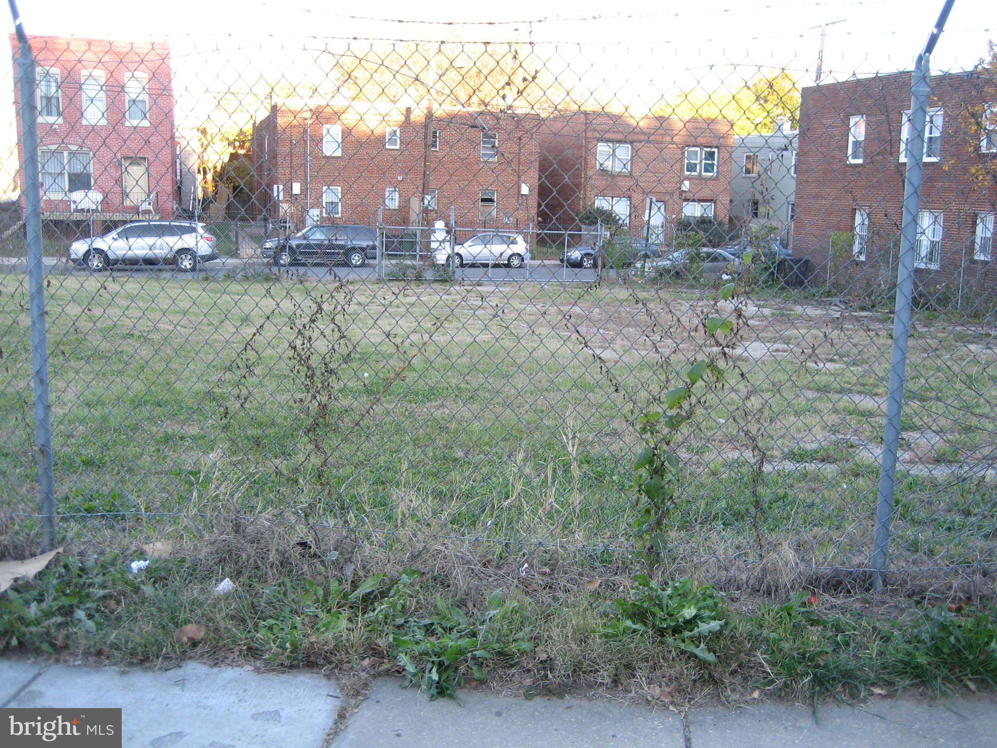 E Street Northeast Washington, DC 20002 - Photo 2 of 4 View
