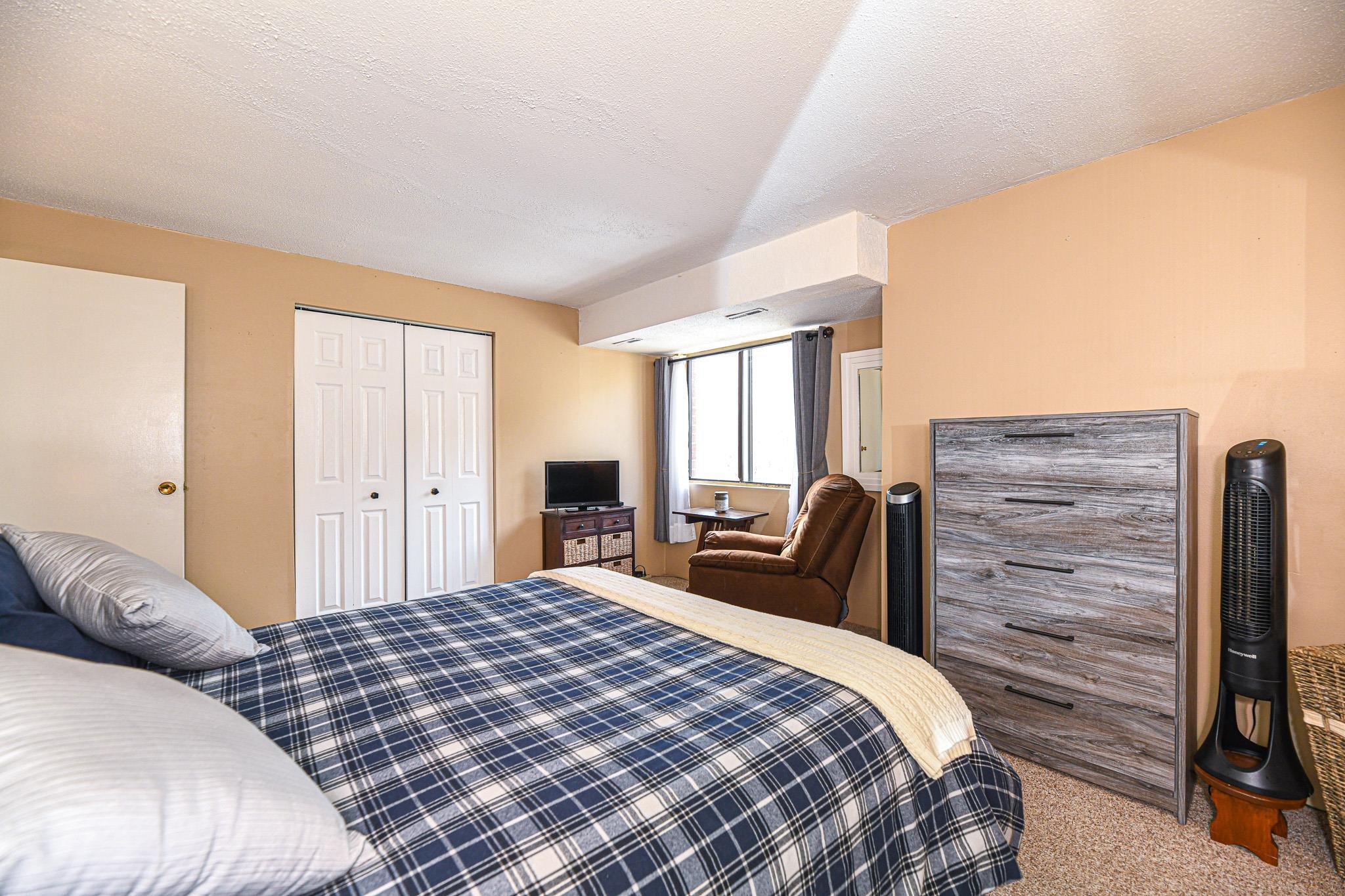 1 Brookside Drive, Unit 12 Exeter, NH 03833 - Photo 5 of 26