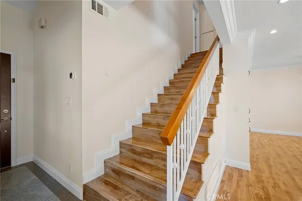 $4,000 | 10831 Roycroft Street, Unit 81, Sun Valley, CA 91352