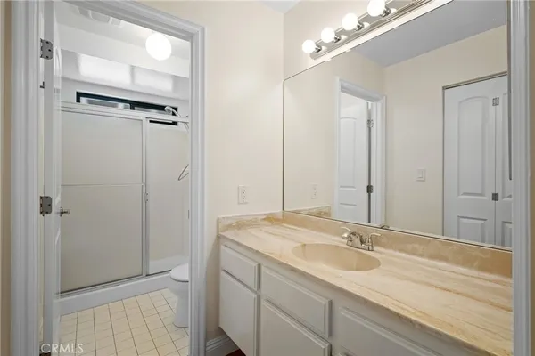 $4,000 | 10831 Roycroft Street, Unit 81, Sun Valley, CA 91352