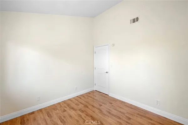 $4,000 | 10831 Roycroft Street, Unit 81, Sun Valley, CA 91352