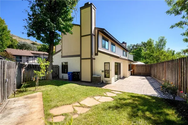 $4,000 | 10831 Roycroft Street, Unit 81, Sun Valley, CA 91352