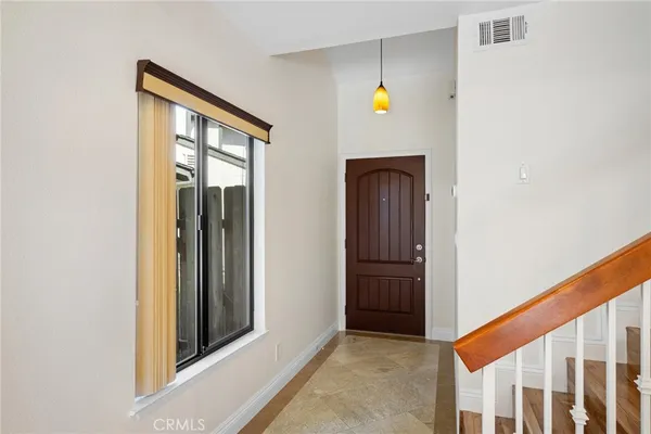 $4,000 | 10831 Roycroft Street, Unit 81, Sun Valley, CA 91352