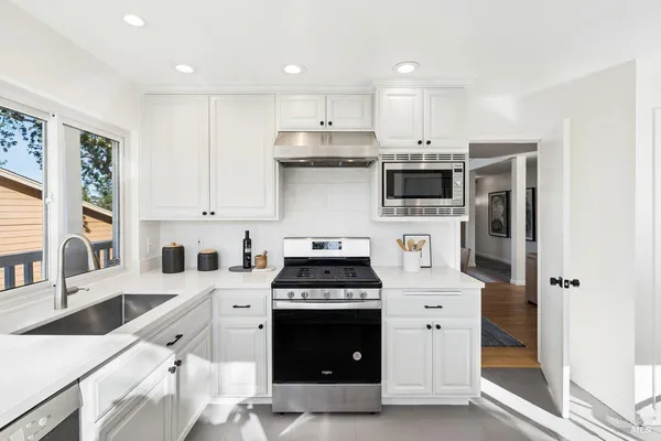 $1,695,000 | 1036 Lea Drive, San Rafael, CA 94903