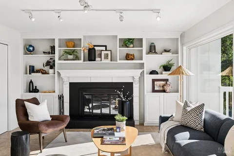 $1,695,000 | 1036 Lea Drive, San Rafael, CA 94903