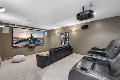$1,295,000 | 3049 Fairway Drive, Chaska, MN 55318