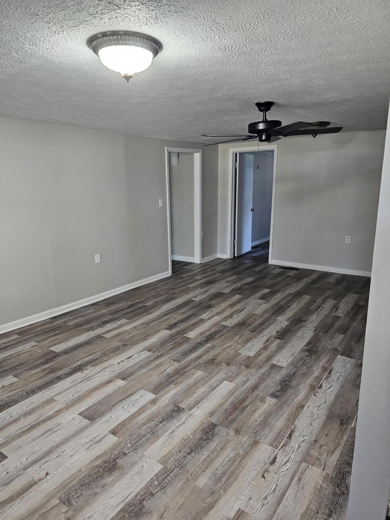 68 Meadow Road Swainsboro, GA 30401 - Photo 7 of 16 20230808_101856