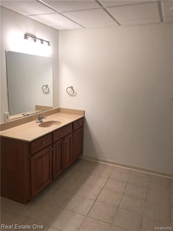 3675 Tremonte Circle, Unit 77 Rochester, MI 48306 - Photo 28 of 38