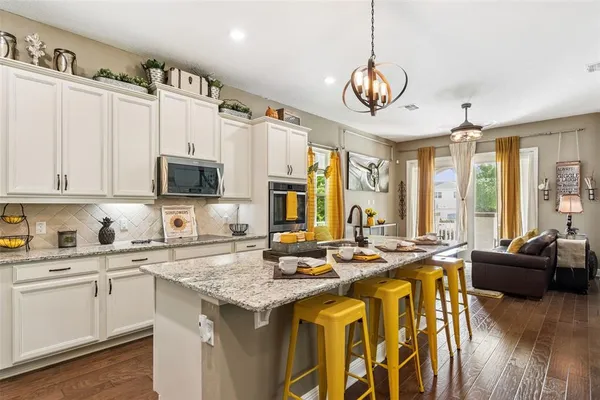 $525,000 | 9354 Meadow Hunt Way, Winter Garden, FL 34787