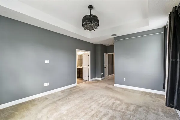$525,000 | 9354 Meadow Hunt Way, Winter Garden, FL 34787