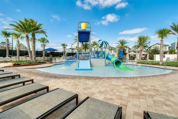 $525,000 | 9354 Meadow Hunt Way, Winter Garden, FL 34787