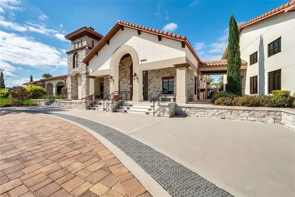 $525,000 | 9354 Meadow Hunt Way, Winter Garden, FL 34787