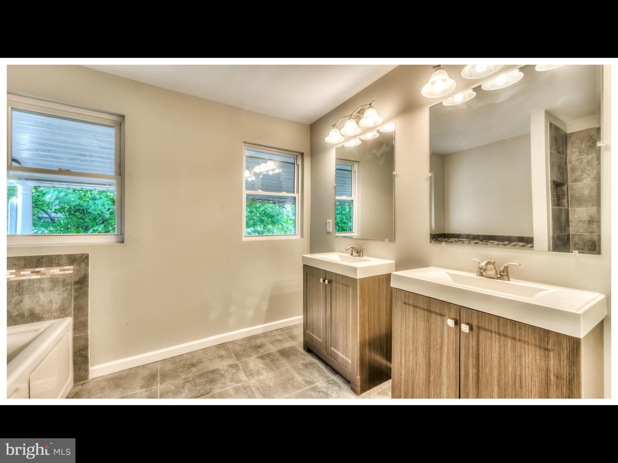 3412 Alto Road Baltimore, MD 21216 - Photo 18 of 30 Bath