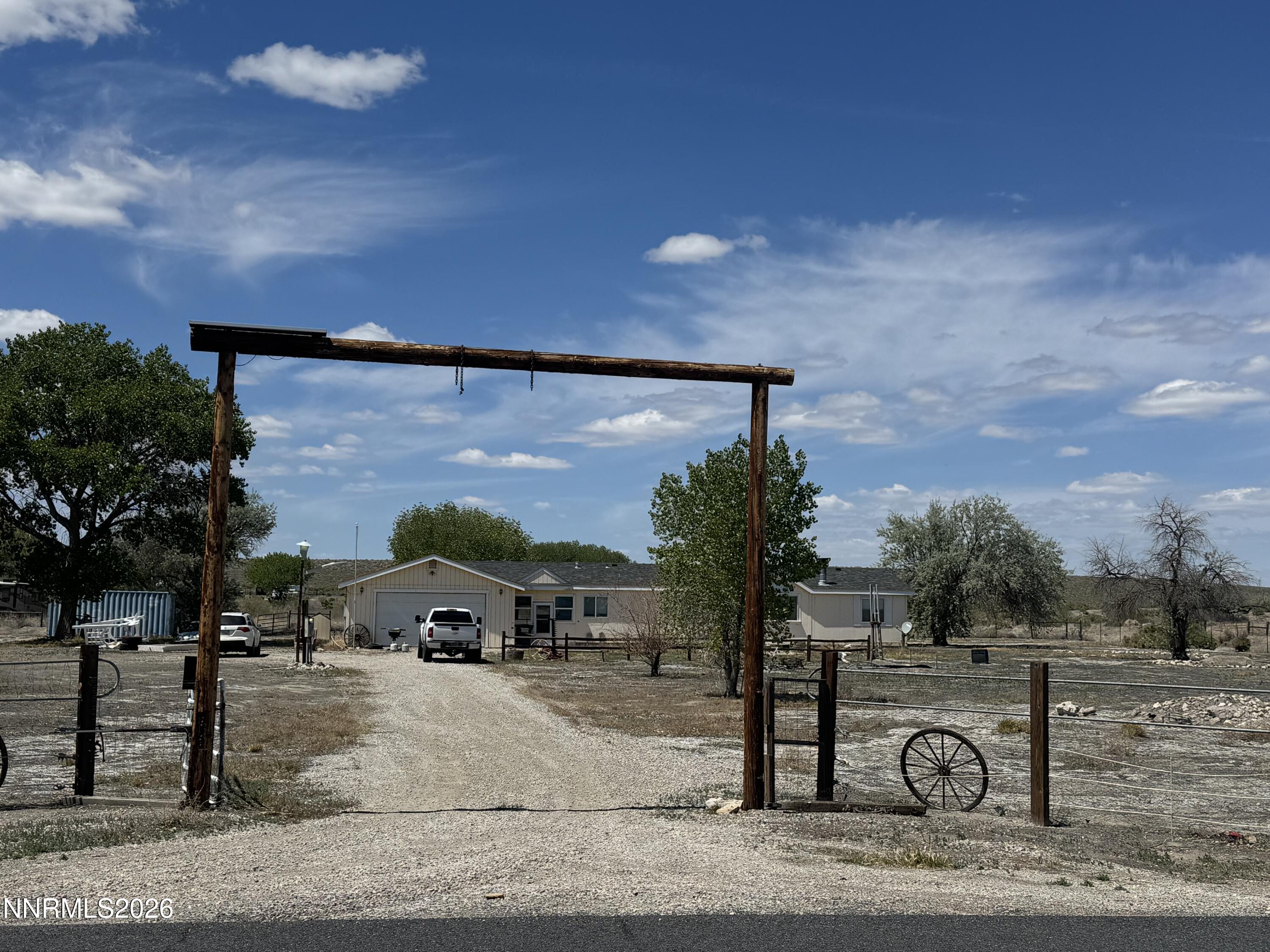 3525 Soda Lake Road Fallon, NV 89406 - Photo 2 of 26 IMG_3353