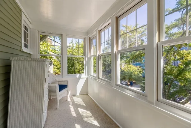 $5,950 | 105 Fayerweather Street, Unit 2, Cambridge, MA 02138