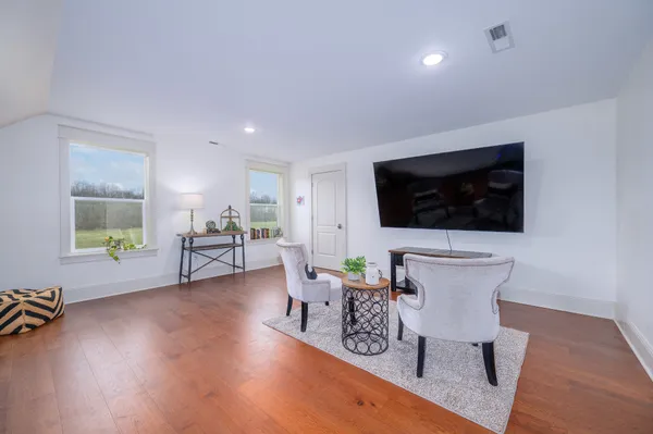 $635,500 | 153 Lewis Road, Morrison, TN 37357